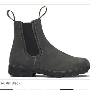 Blundtstone Women’s high top boots rustic black size 9